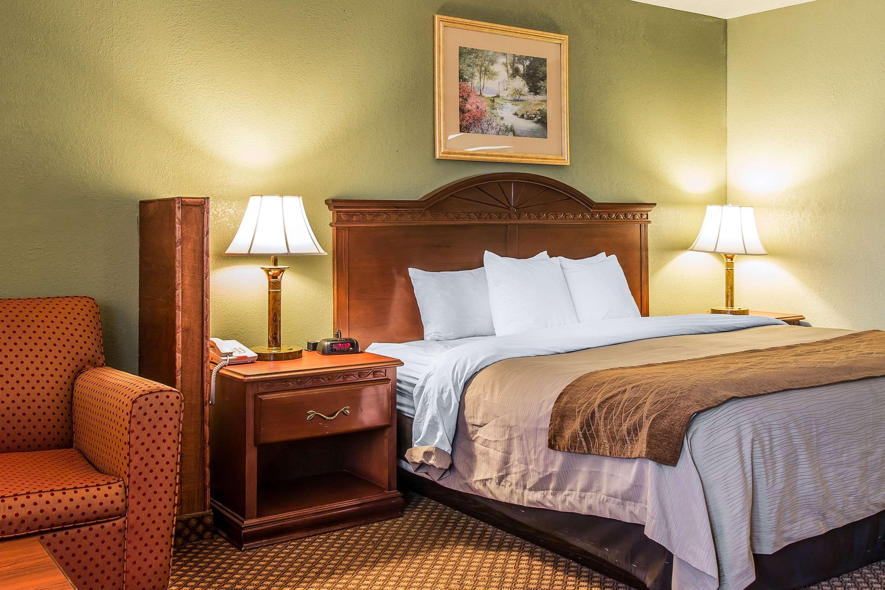 Quality Inn & Suites Ann Arbor Hwy 23 Εξωτερικό φωτογραφία